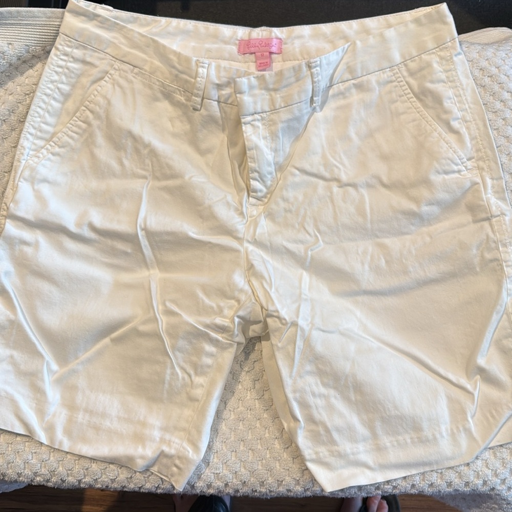 Lilly Pulitzer White Women's Shorts EUC